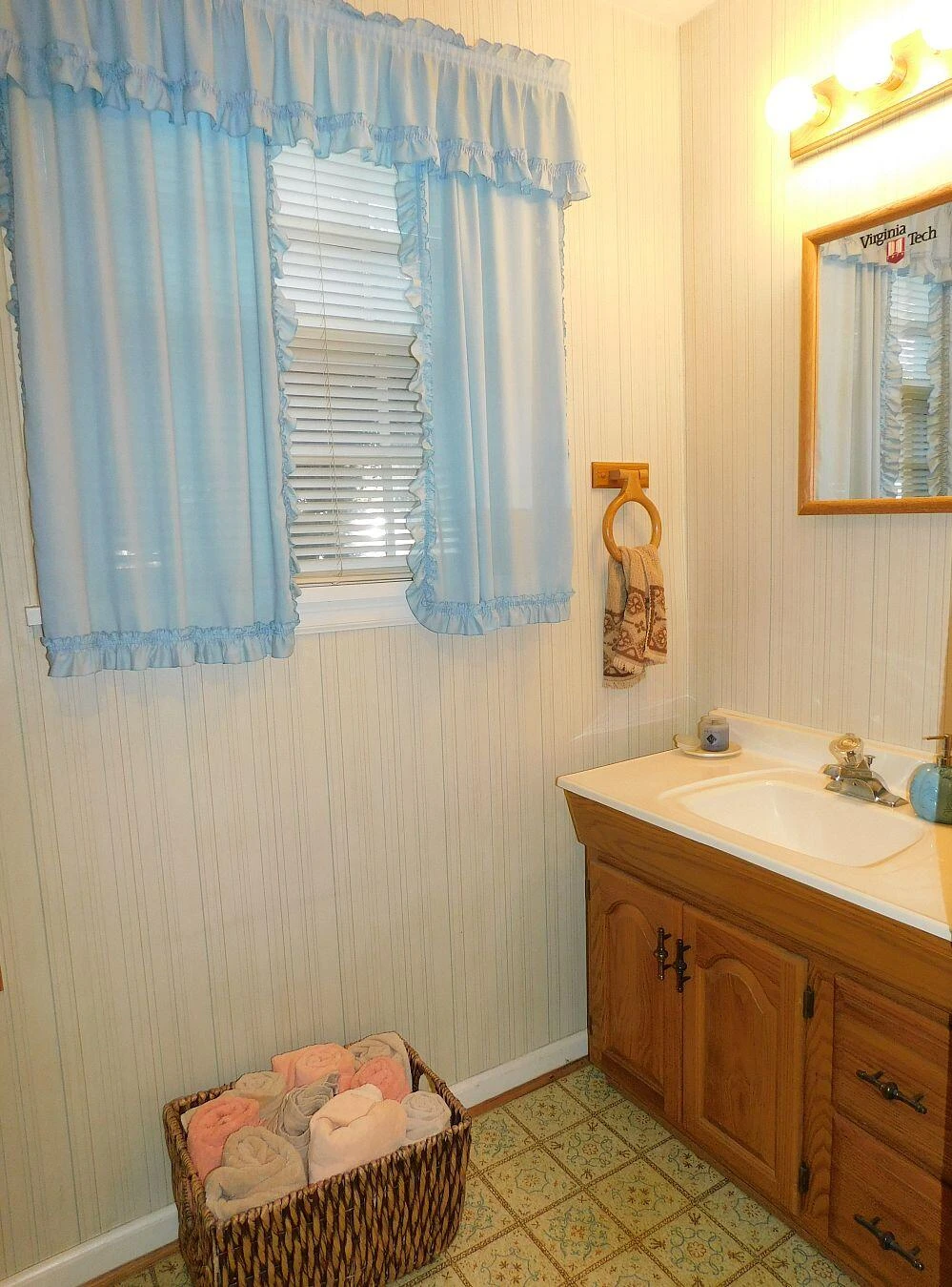 4230 Sharolyn DR - Photo 29