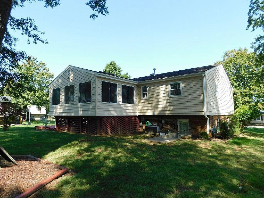 4230 Sharolyn DR - Photo 31