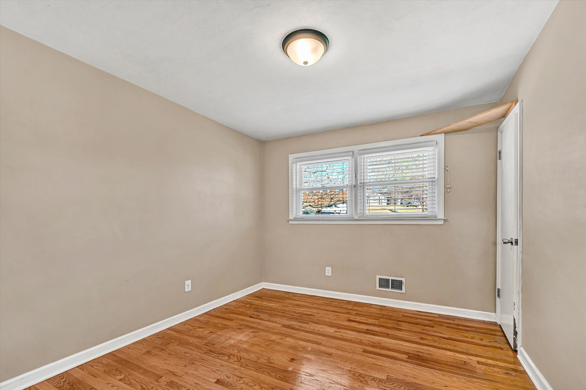 519 Doyle ST - Photo 15