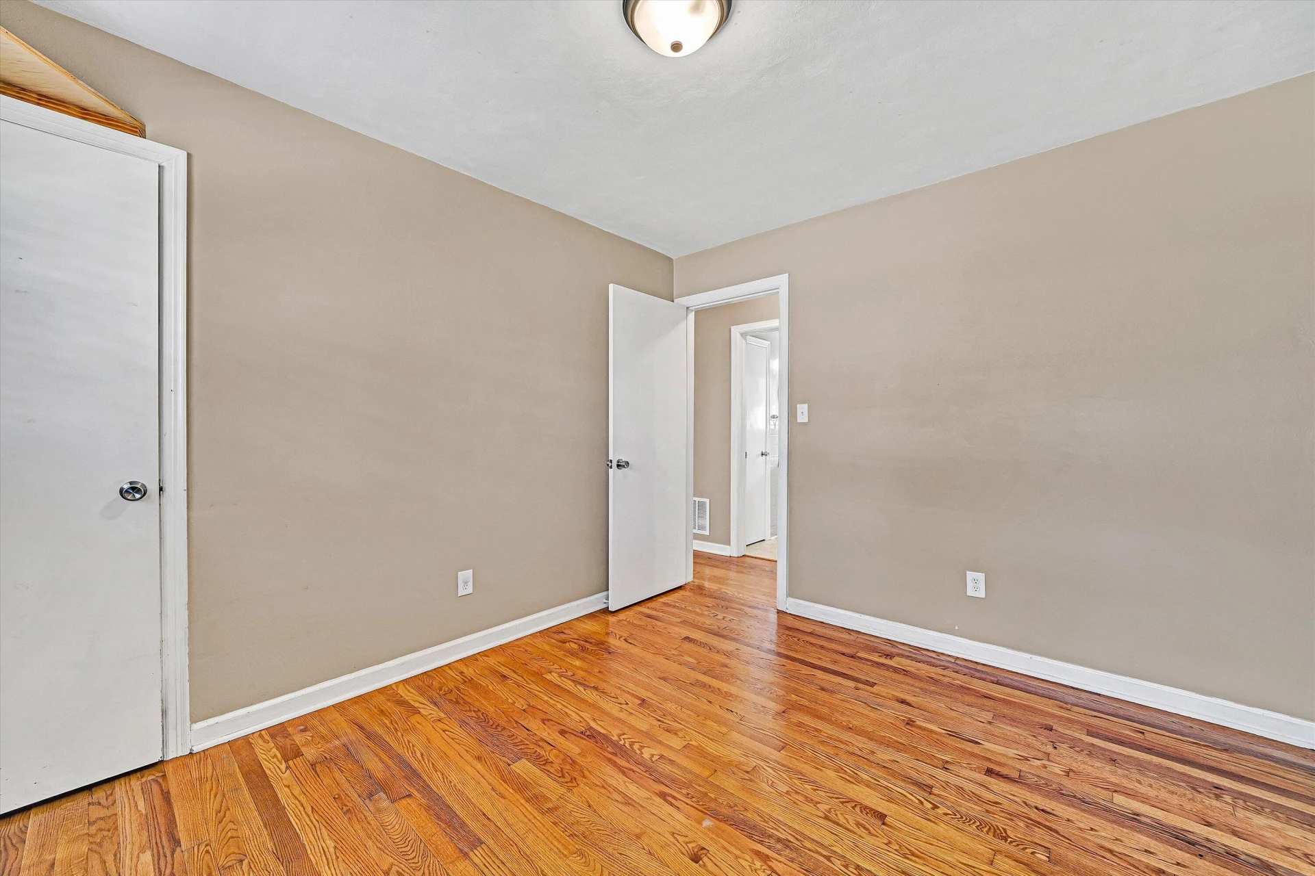 519 Doyle ST - Photo 16
