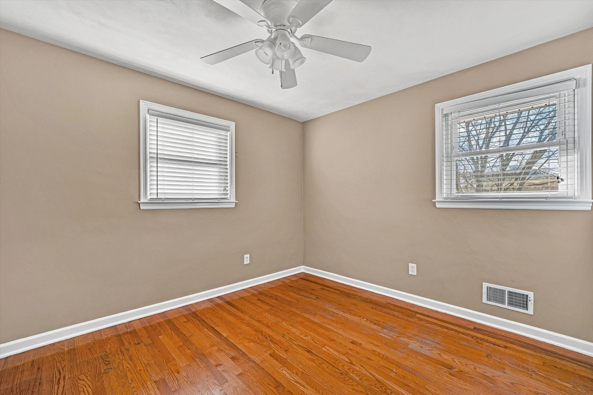 519 Doyle ST - Photo 18