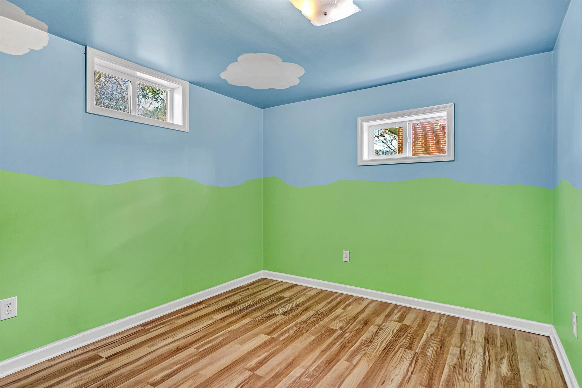 519 Doyle ST - Photo 28