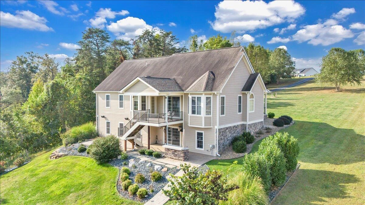 414 Augusta WAY - Photo 100