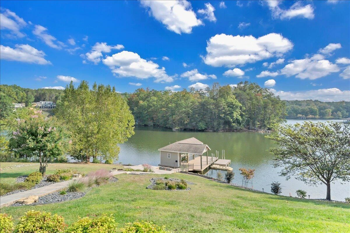 414 Augusta WAY - Photo 130