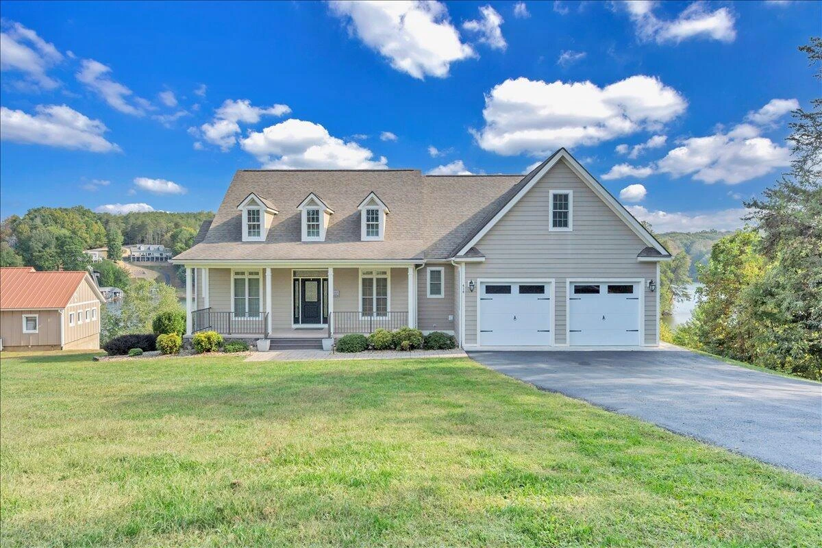 414 Augusta WAY - Photo 2