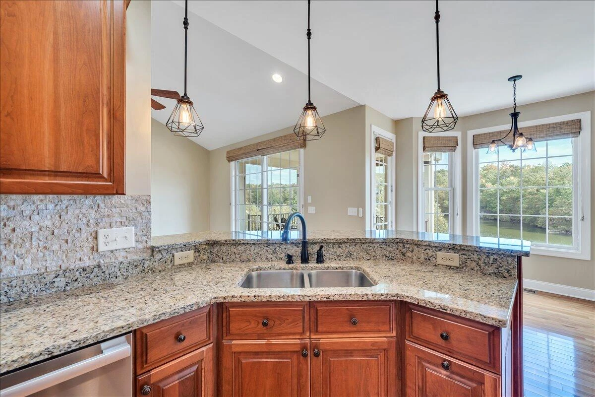 414 Augusta WAY - Photo 25