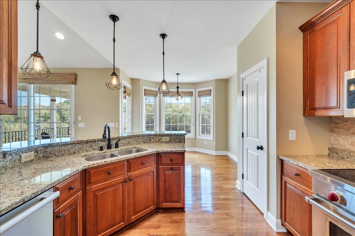 414 Augusta WAY - Photo 26