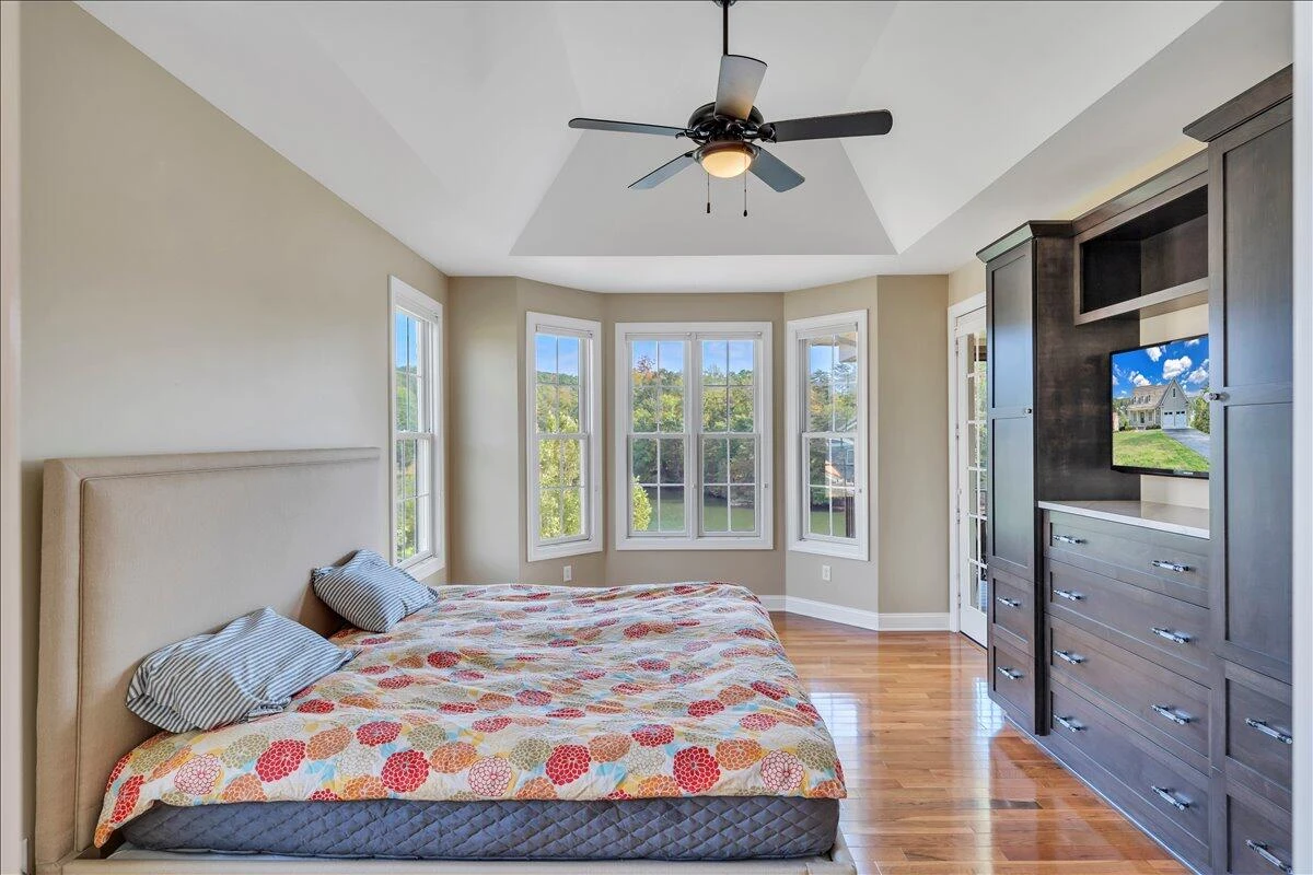 414 Augusta WAY - Photo 32