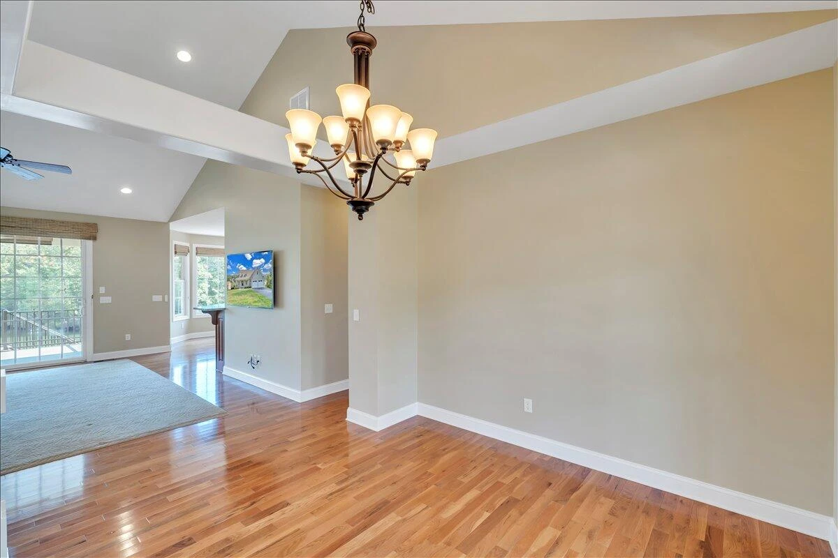 414 Augusta WAY - Photo 5