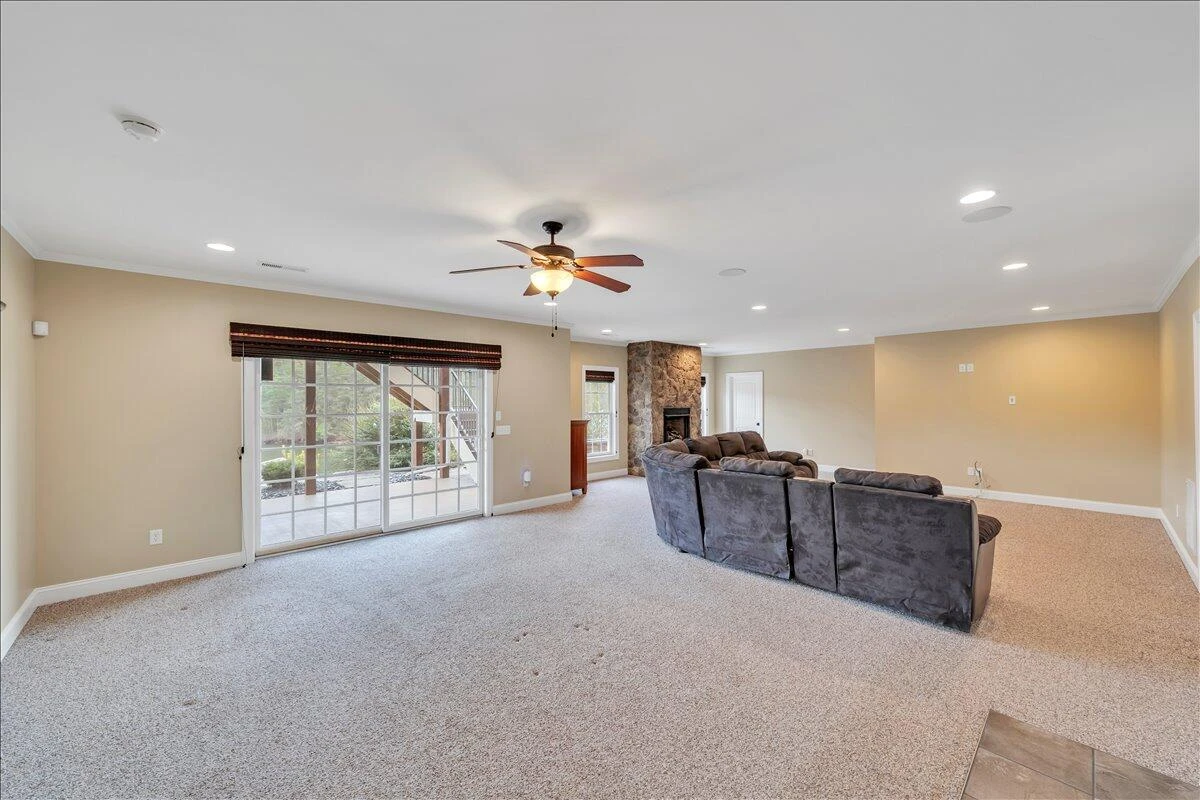 414 Augusta WAY - Photo 73