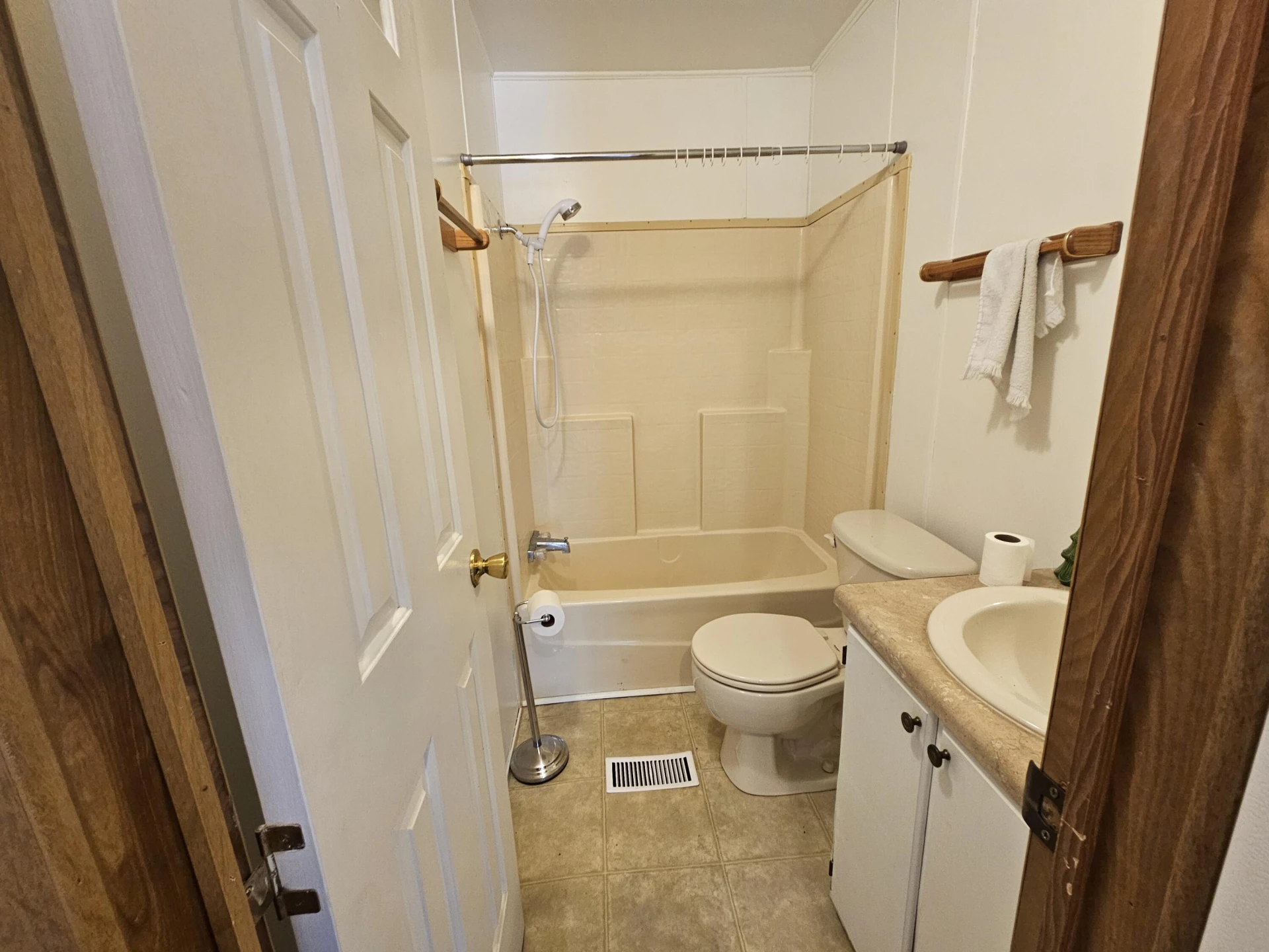 4893 Lee Hwy - Photo 14