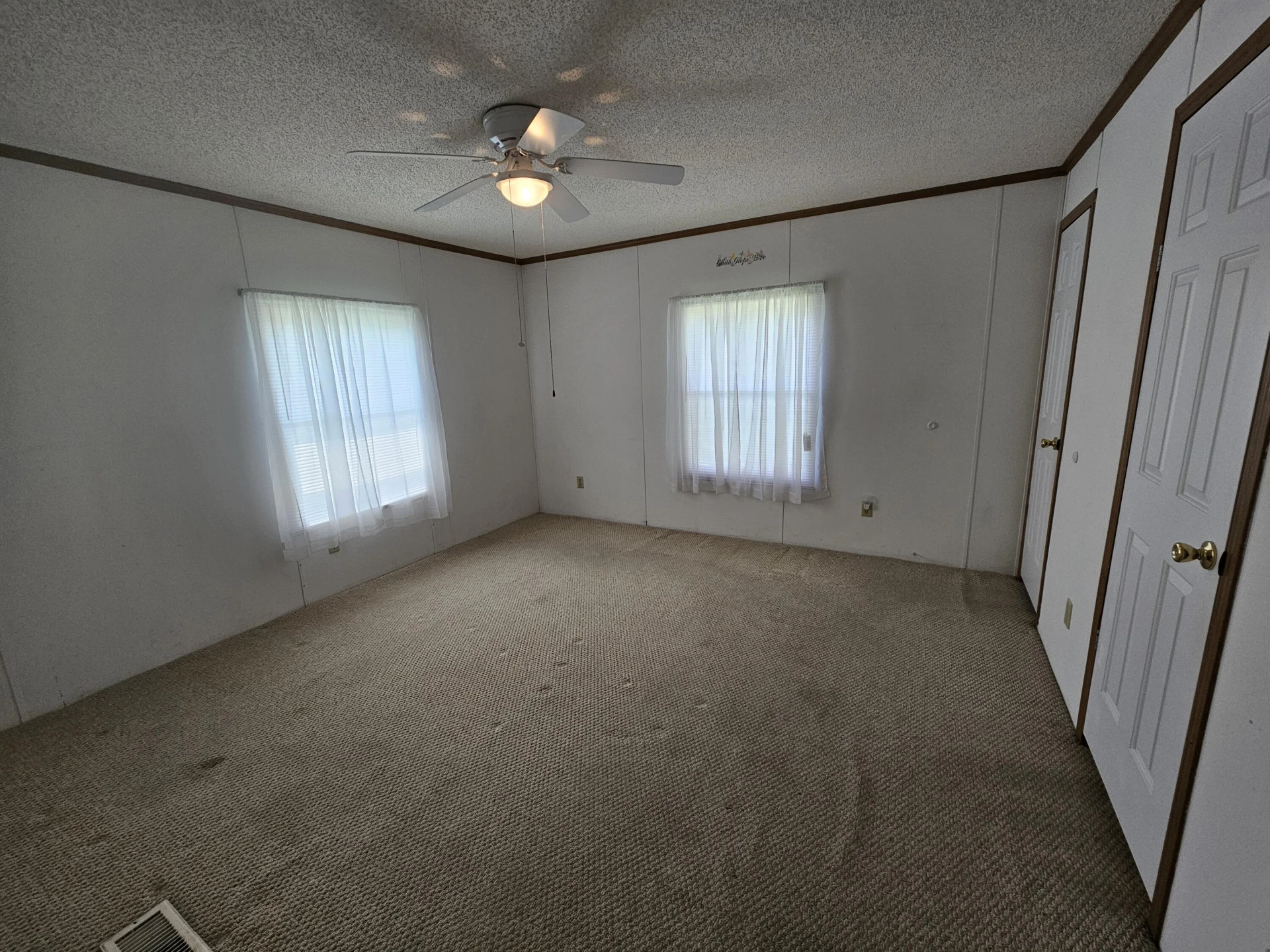 4893 Lee Hwy - Photo 17