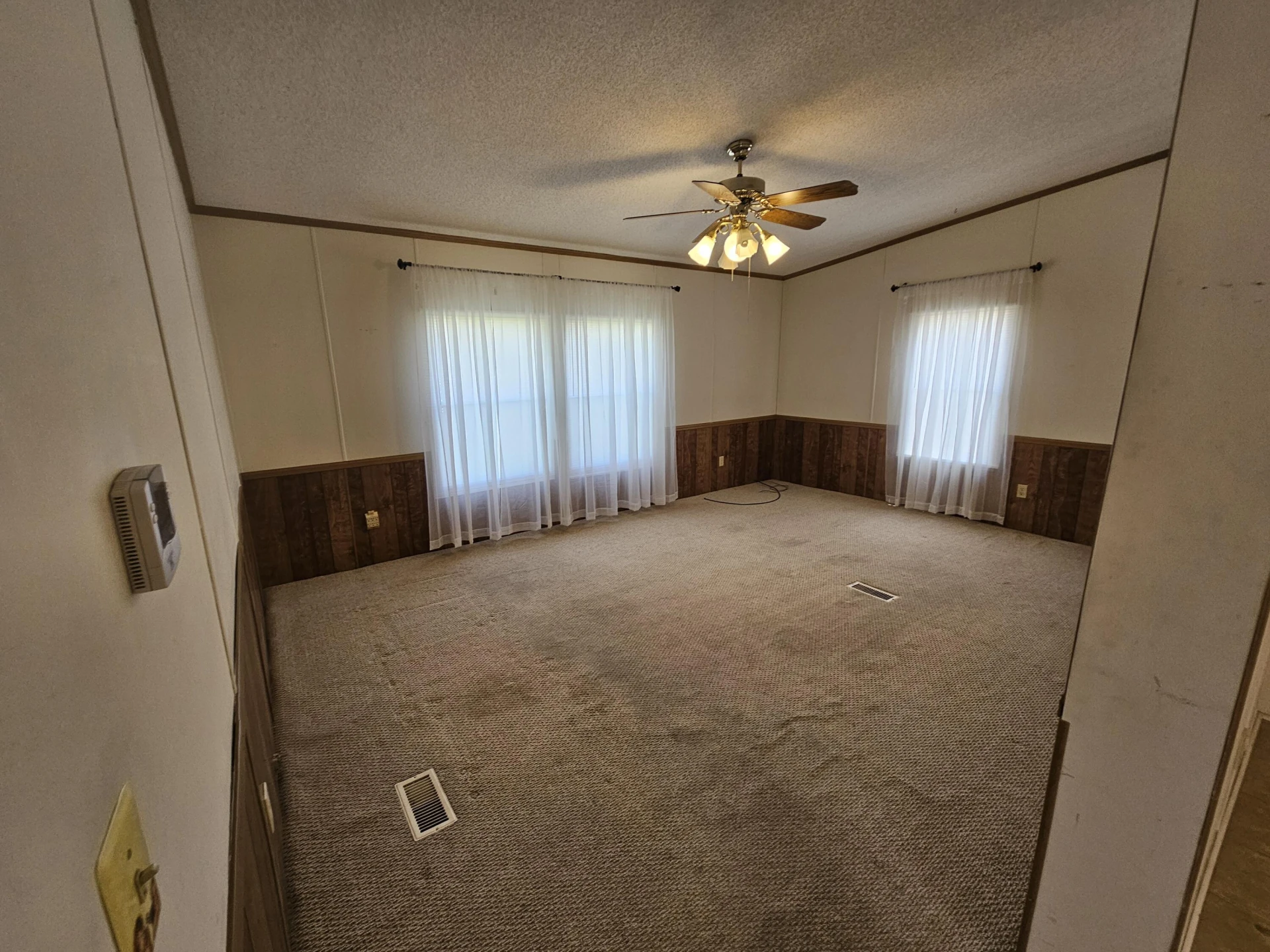 4893 Lee Hwy - Photo 6