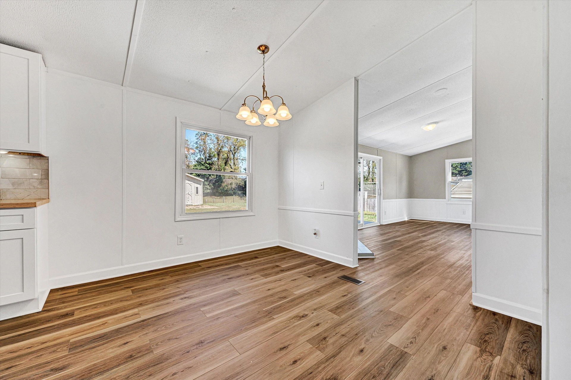 1030 Church ST NE - Photo 10