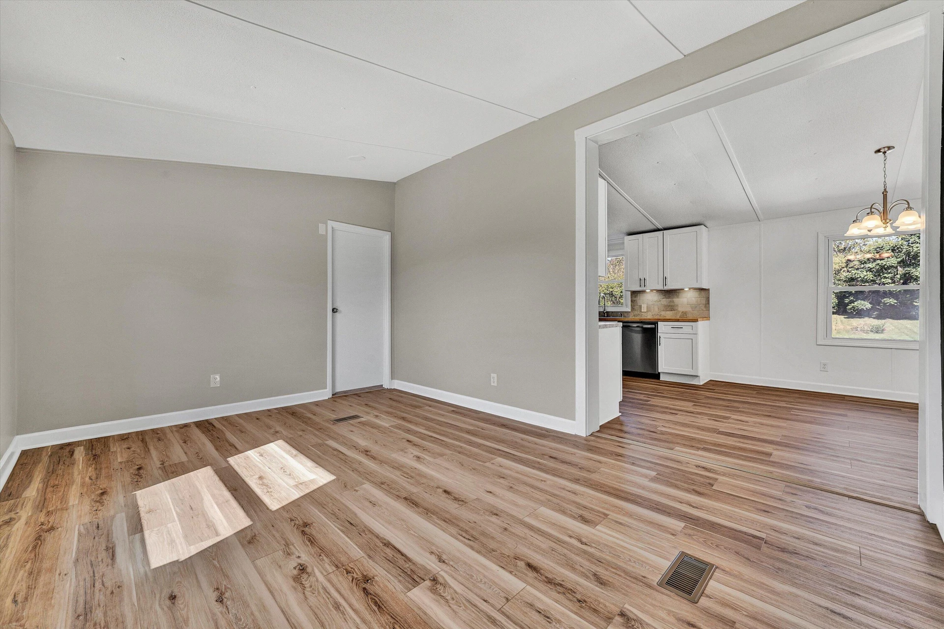 1030 Church ST NE - Photo 8