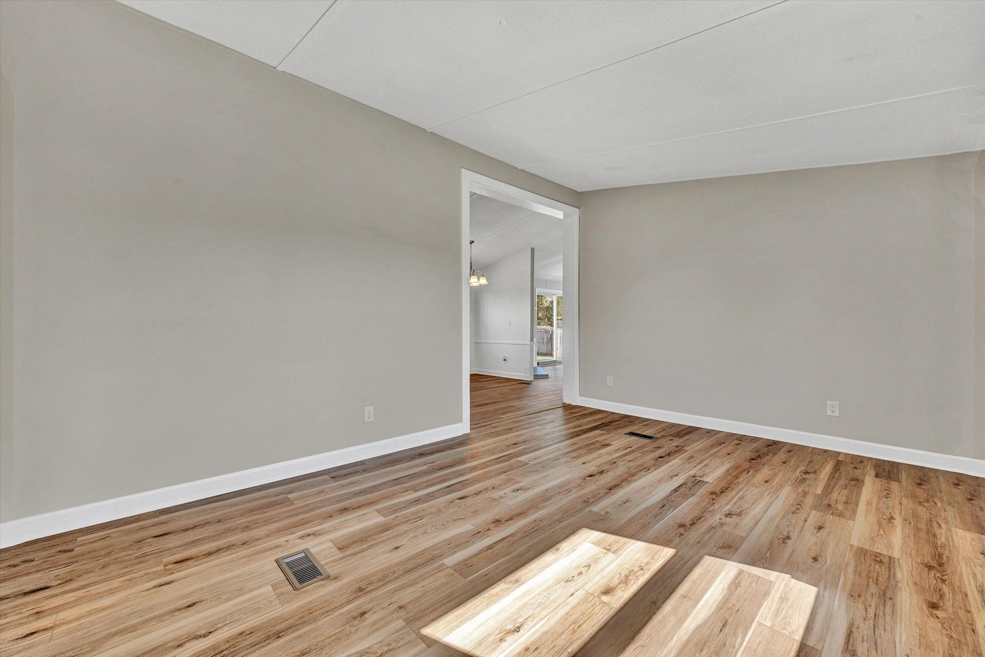 1030 Church ST NE - Photo 9