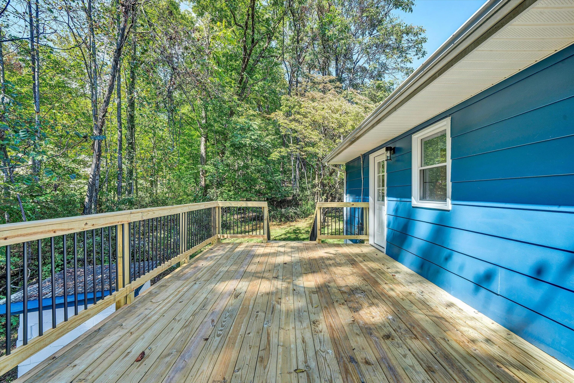 1848 Mountainwood DR - Photo 16
