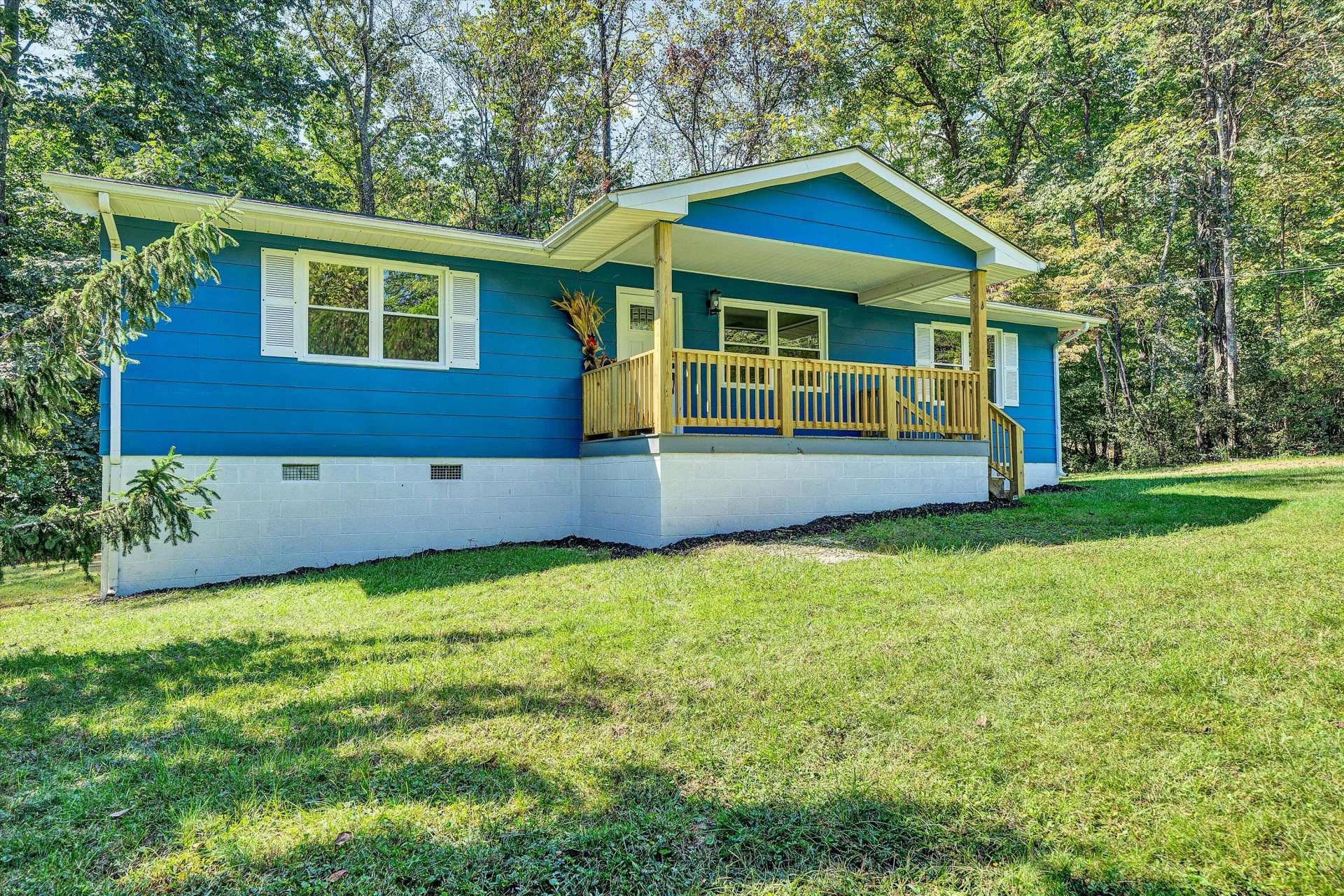 1848 Mountainwood DR - Photo 33