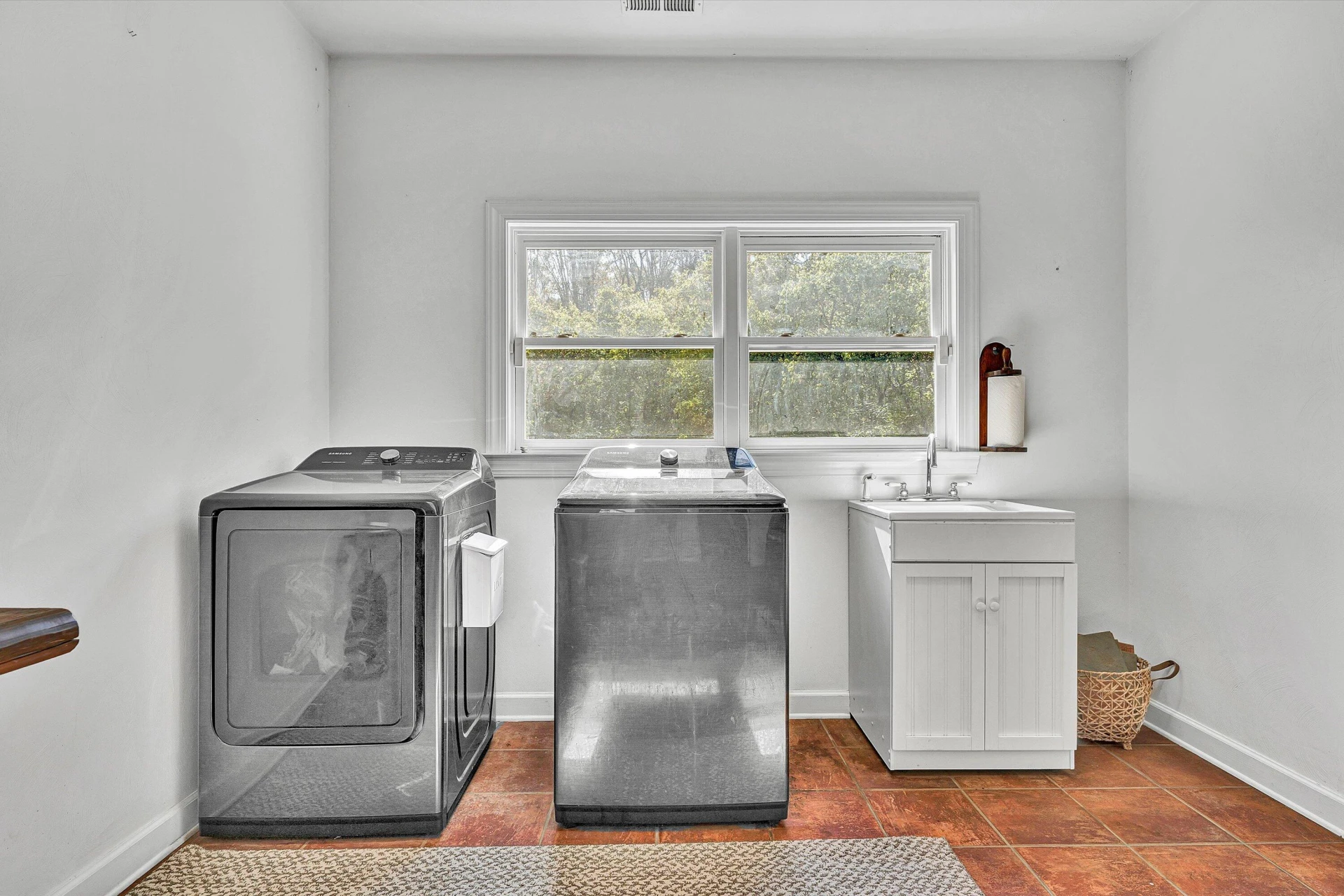 225 N Hancock ST - Photo 33