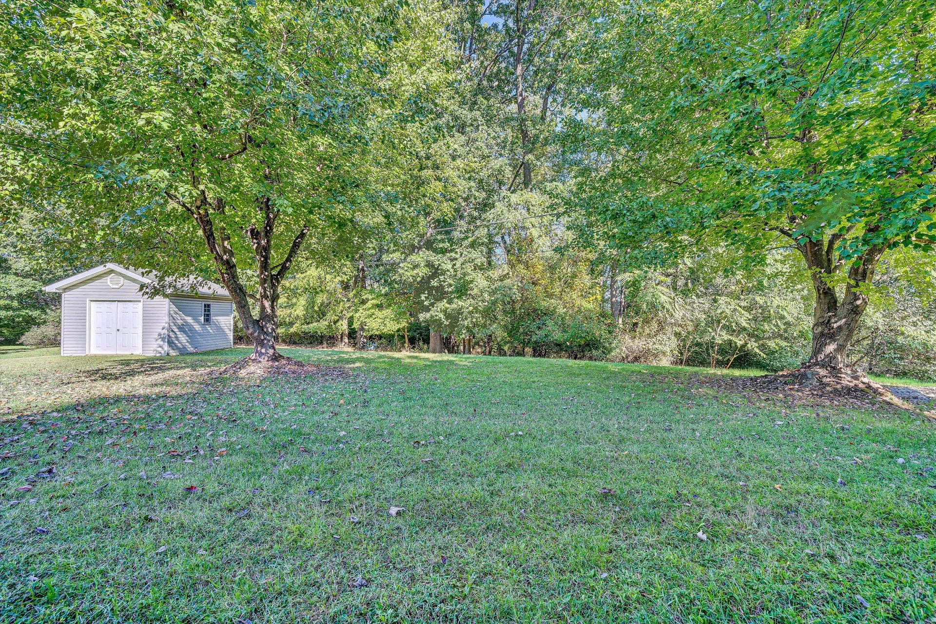 1012 Almond DR - Photo 45