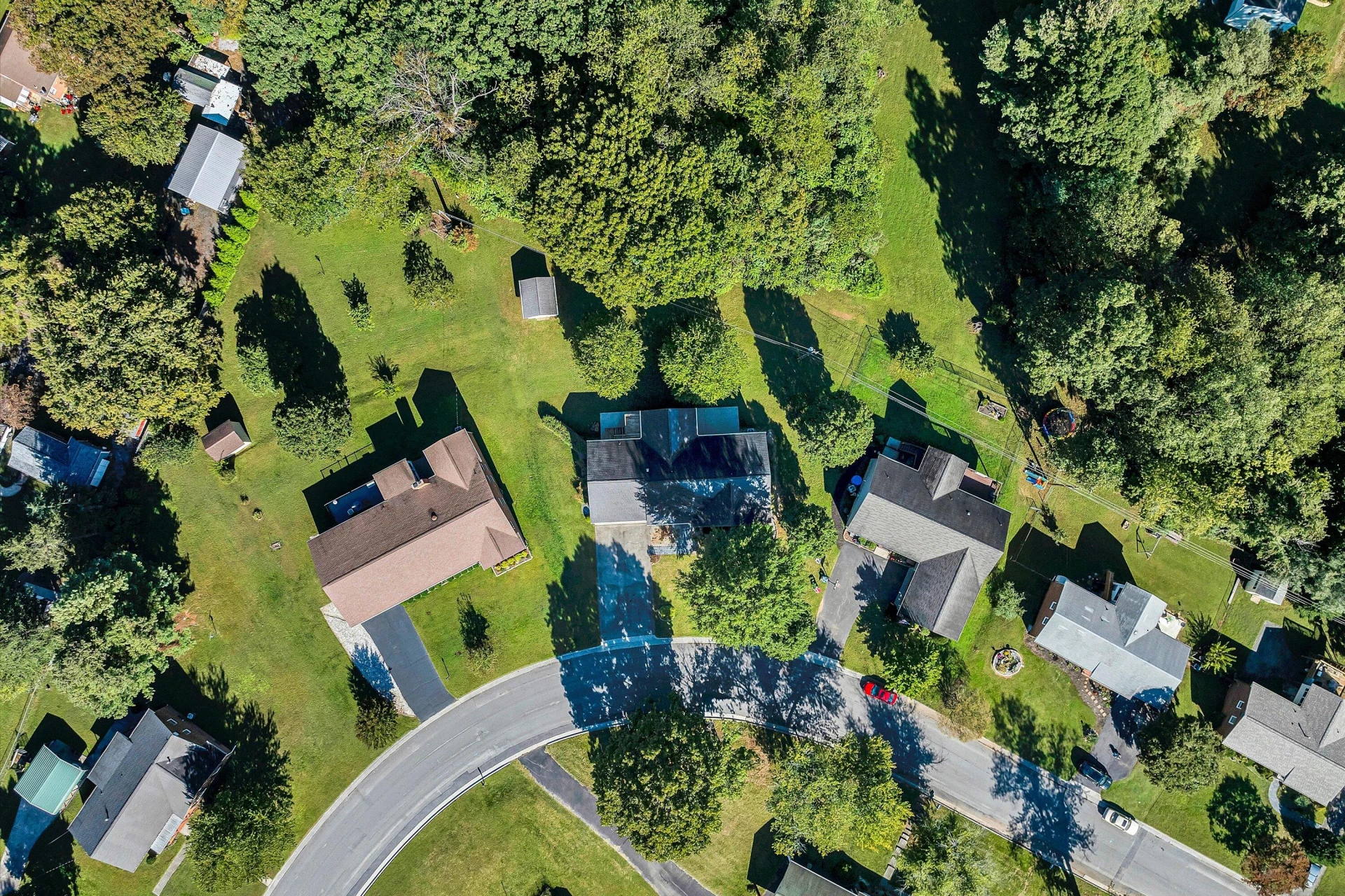 1012 Almond DR - Photo 52