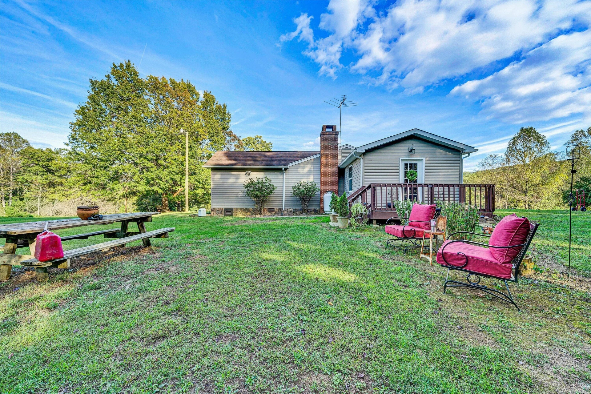 248 Ridgeway CIR - Photo 31