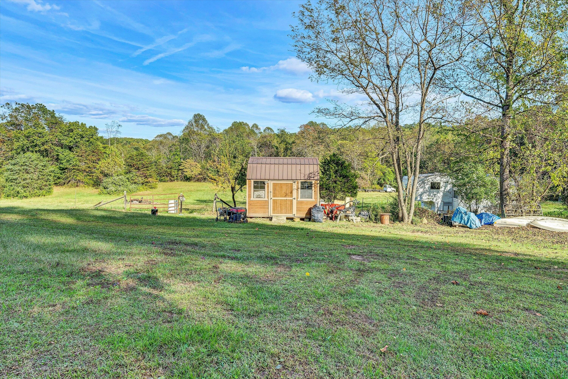 248 Ridgeway CIR - Photo 36