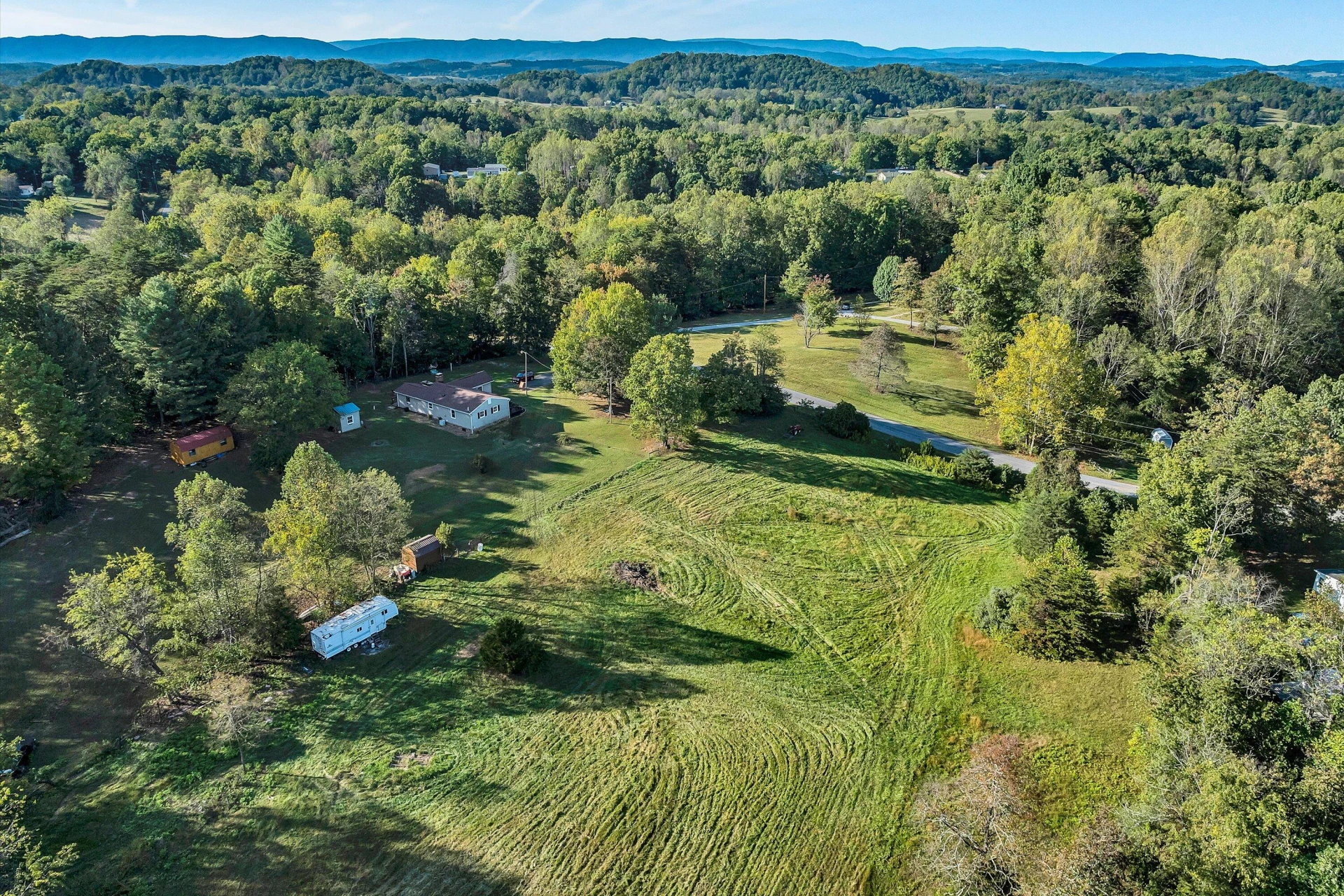 248 Ridgeway CIR - Photo 47