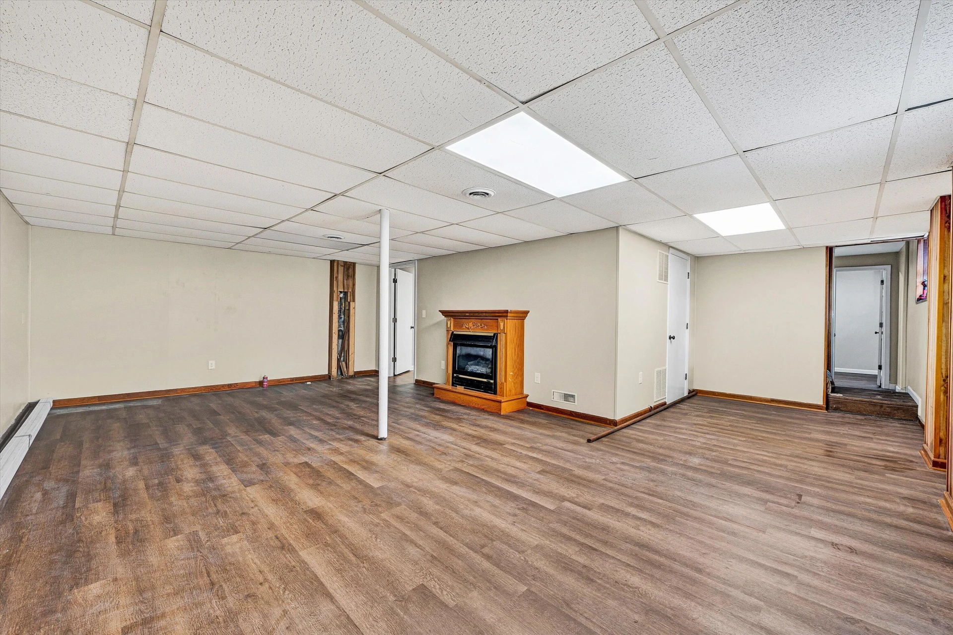2847 Tulip LN - Photo 32