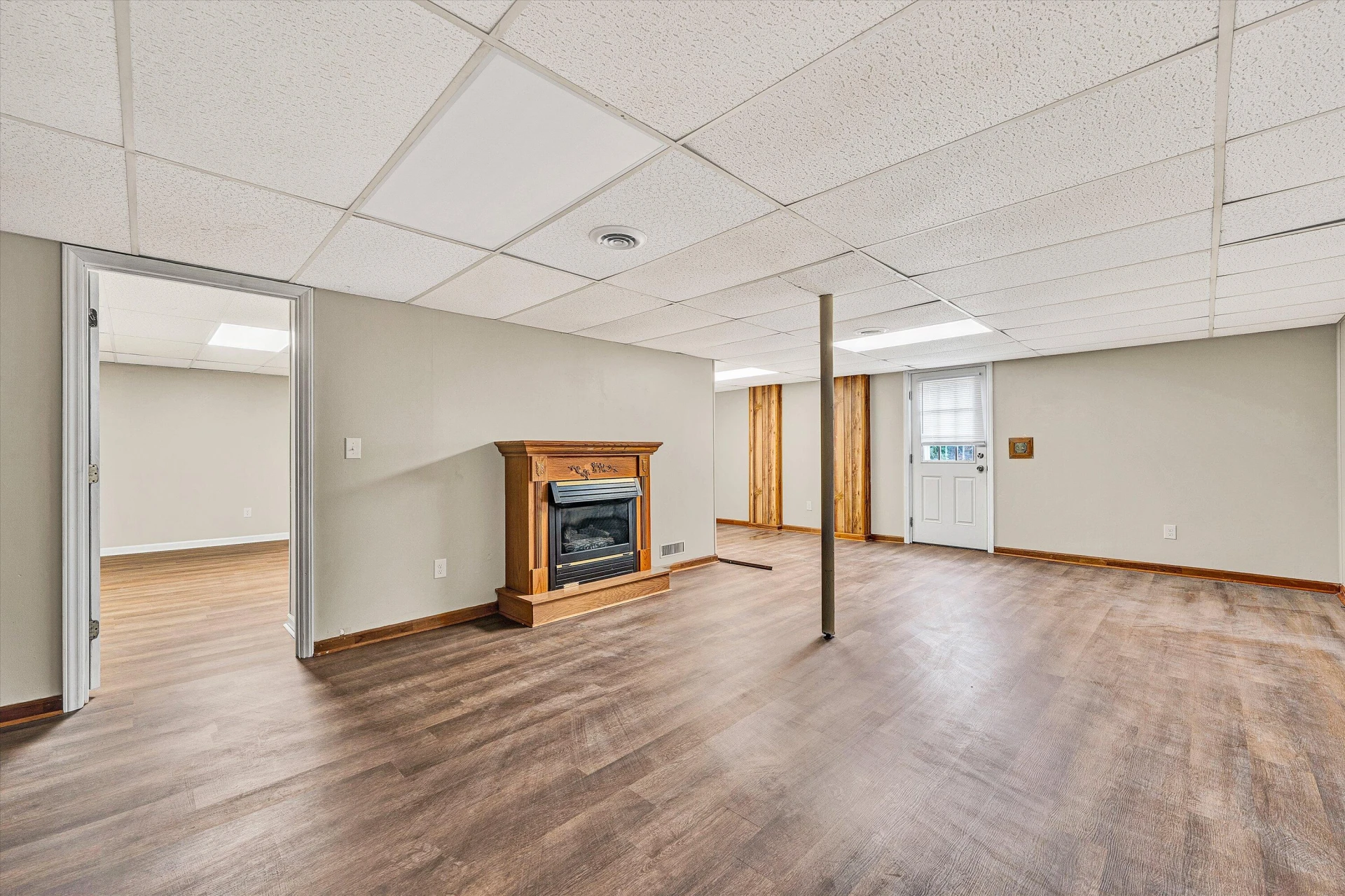 2847 Tulip LN - Photo 33