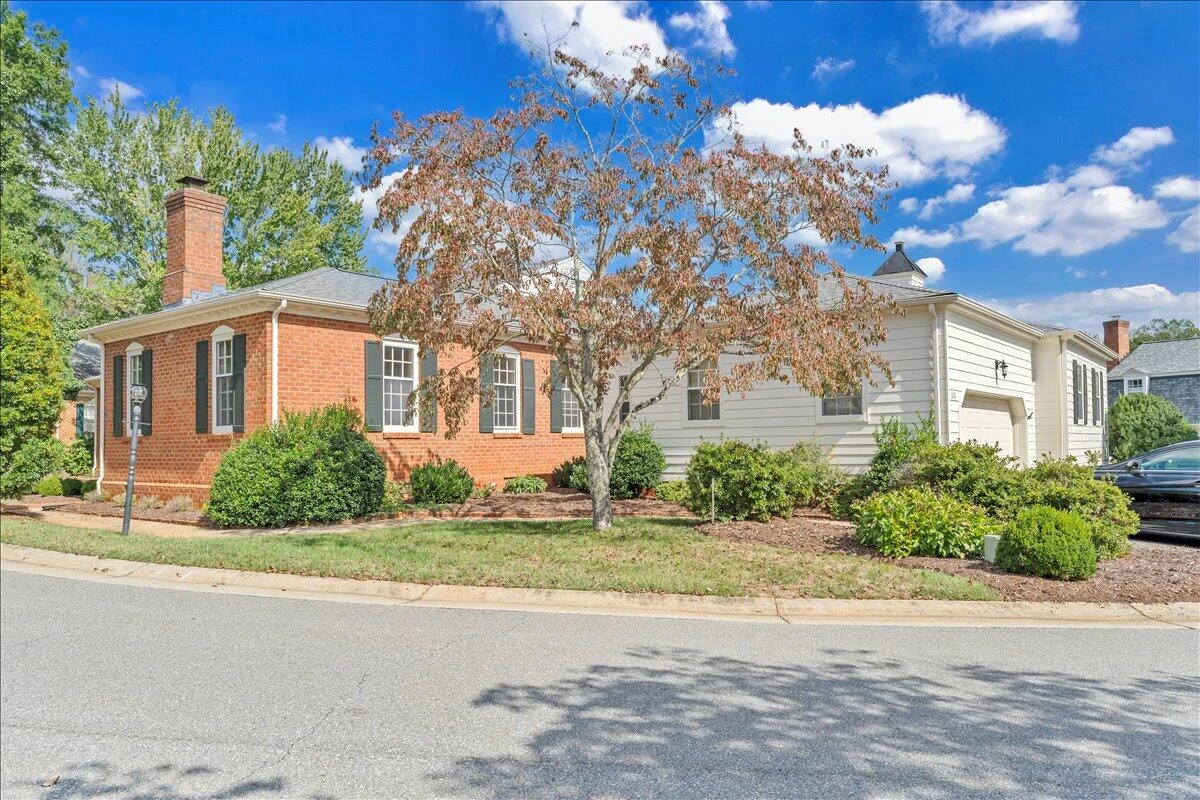 100 Carriage WAY - Photo 25