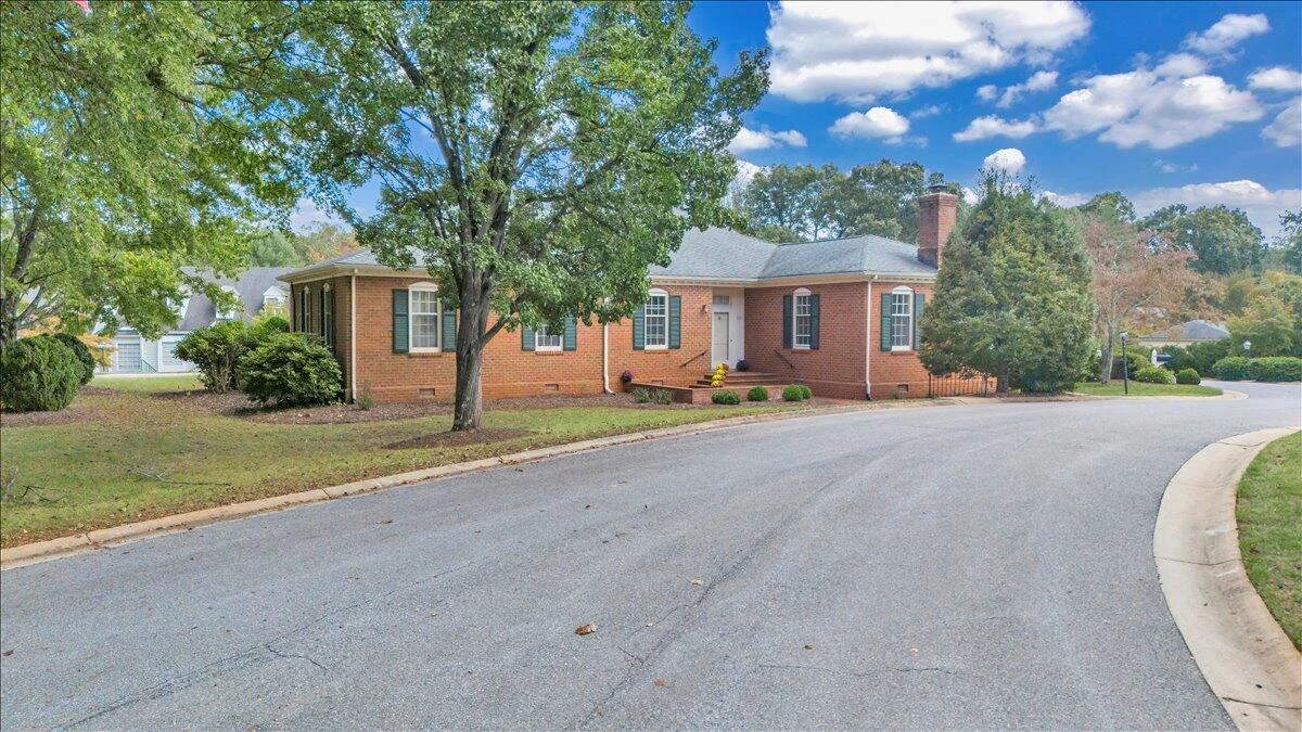 100 Carriage WAY - Photo 41