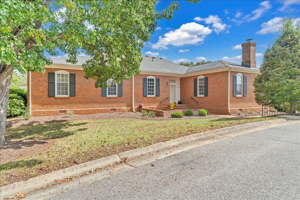 100 Carriage WAY - Photo 43