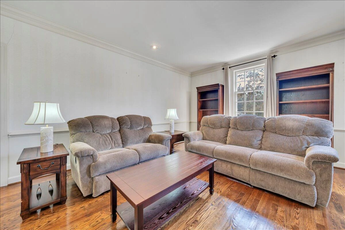 100 Carriage WAY - Photo 6