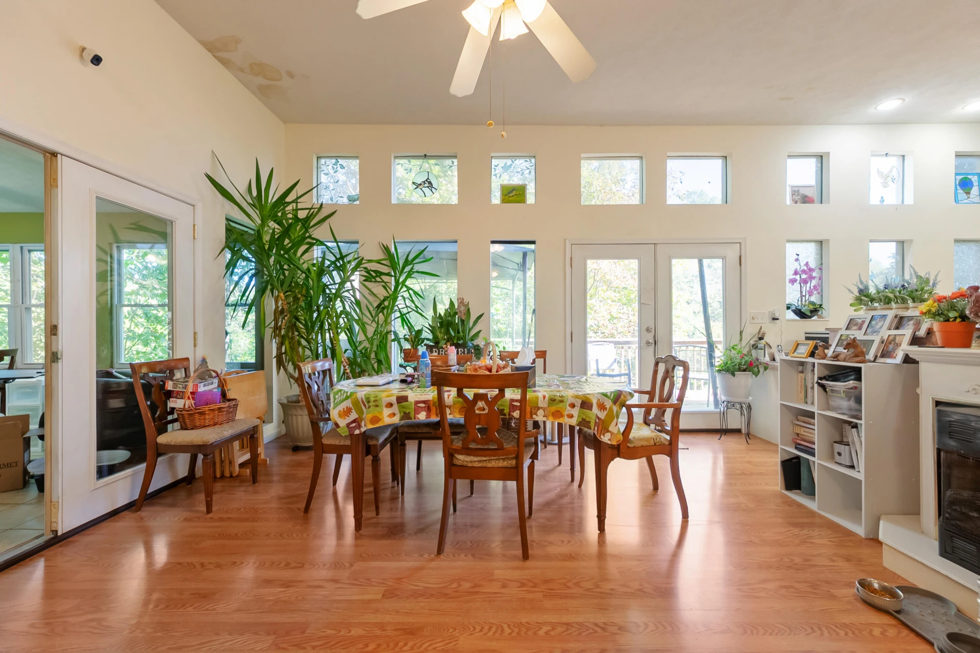 6286 Chestnut Ridge RD - Photo 13