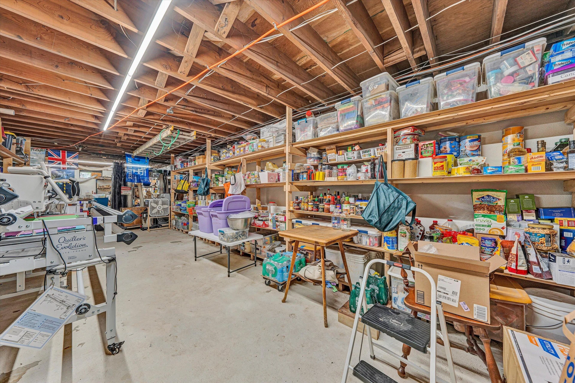 7116 Peyton ST - Photo 24