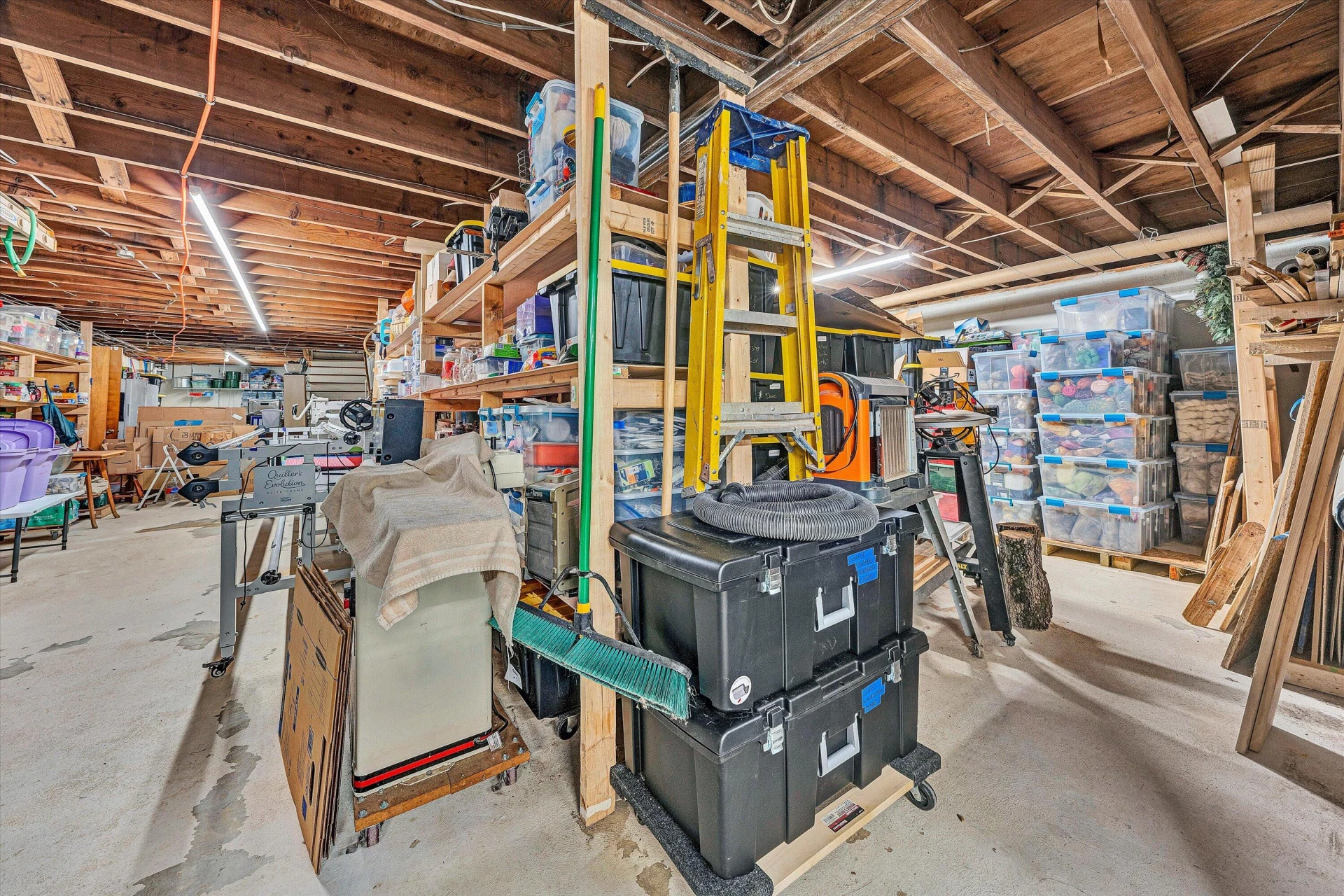 7116 Peyton ST - Photo 27