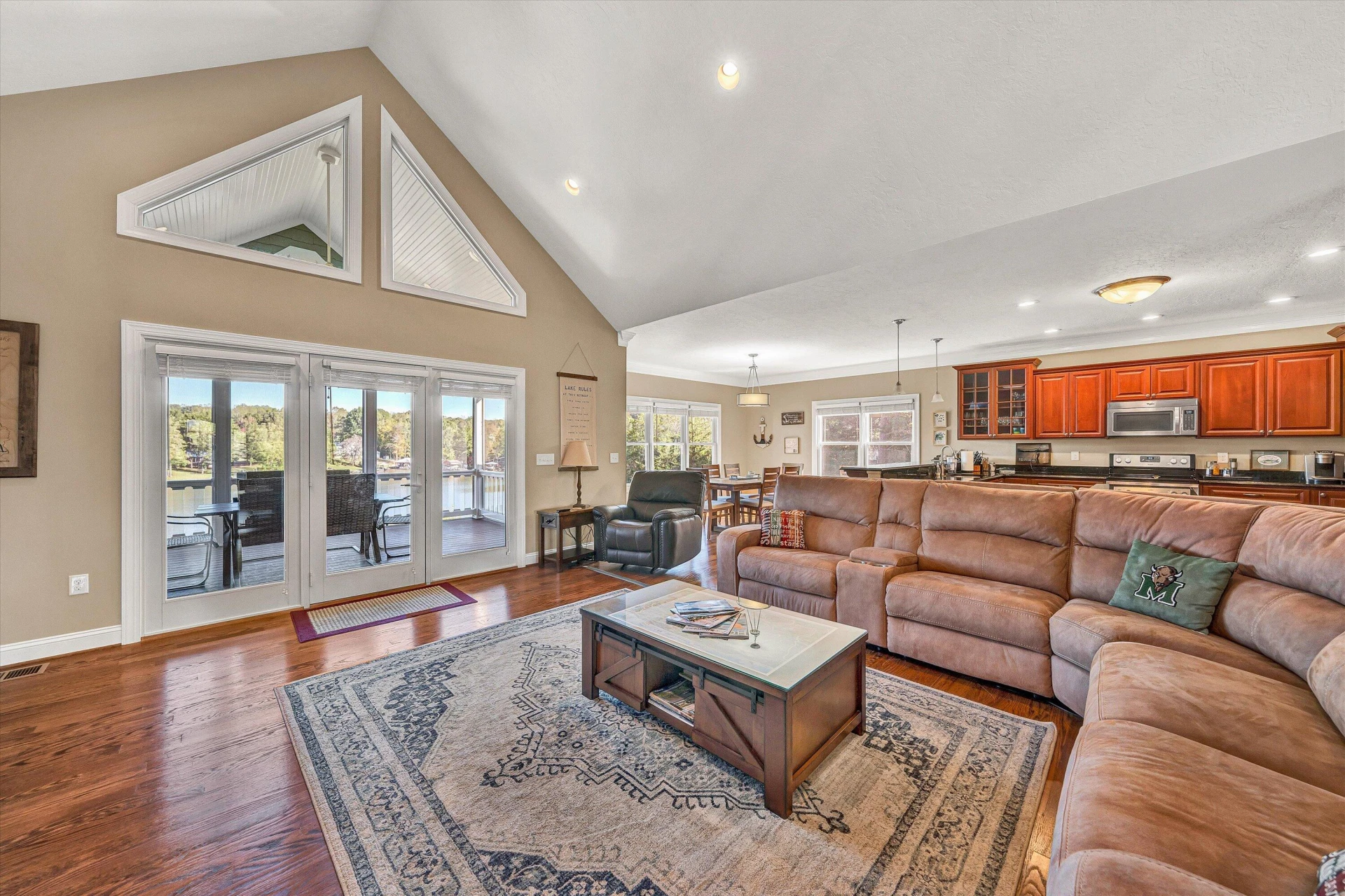 440 Augusta WAY - Photo 7
