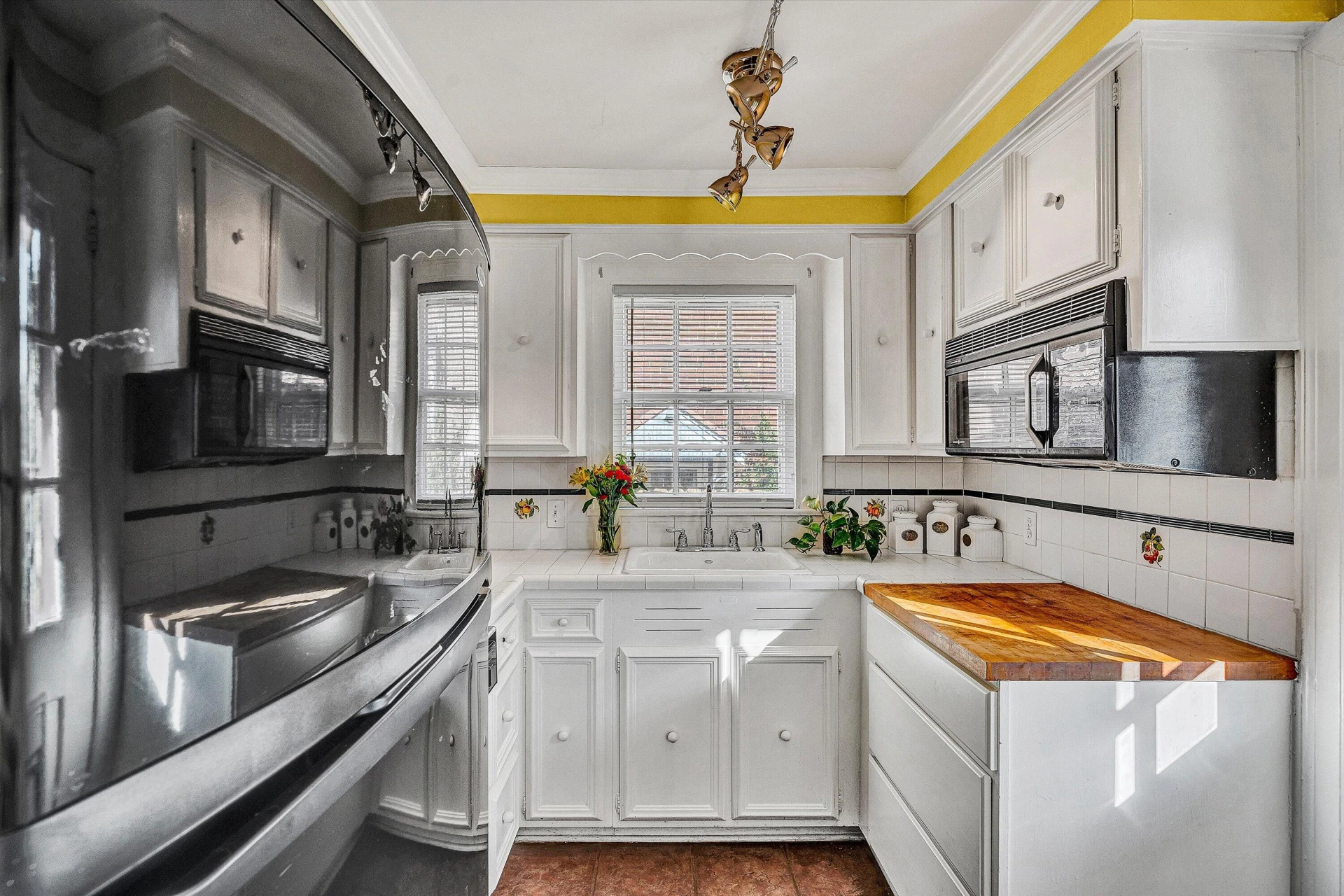 2334 Maiden LN SW - Photo 16