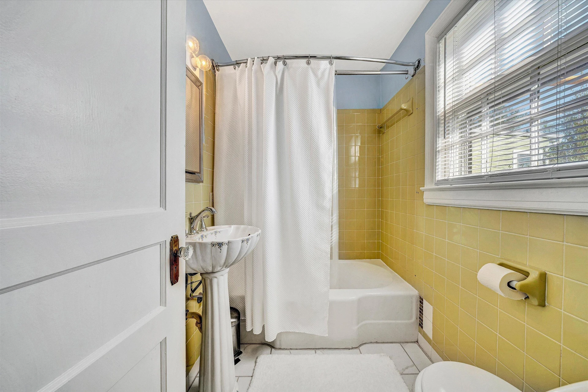 2334 Maiden LN SW - Photo 25