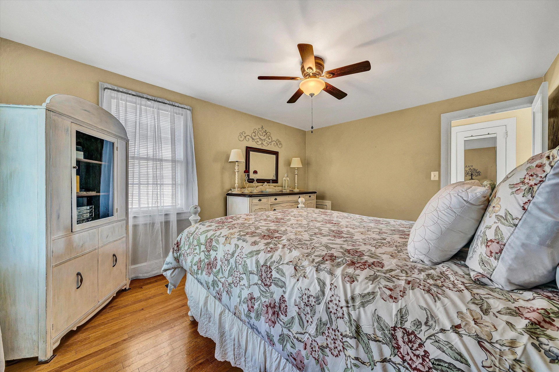 2334 Maiden LN SW - Photo 27