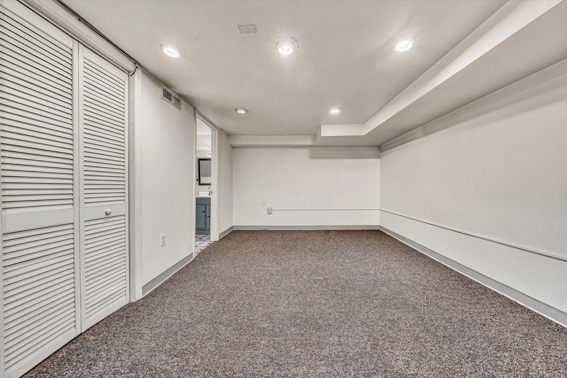 2334 Maiden LN SW - Photo 29