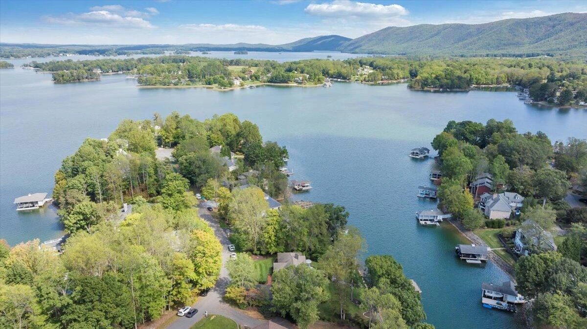 210 Upland Shores DR - Photo 107