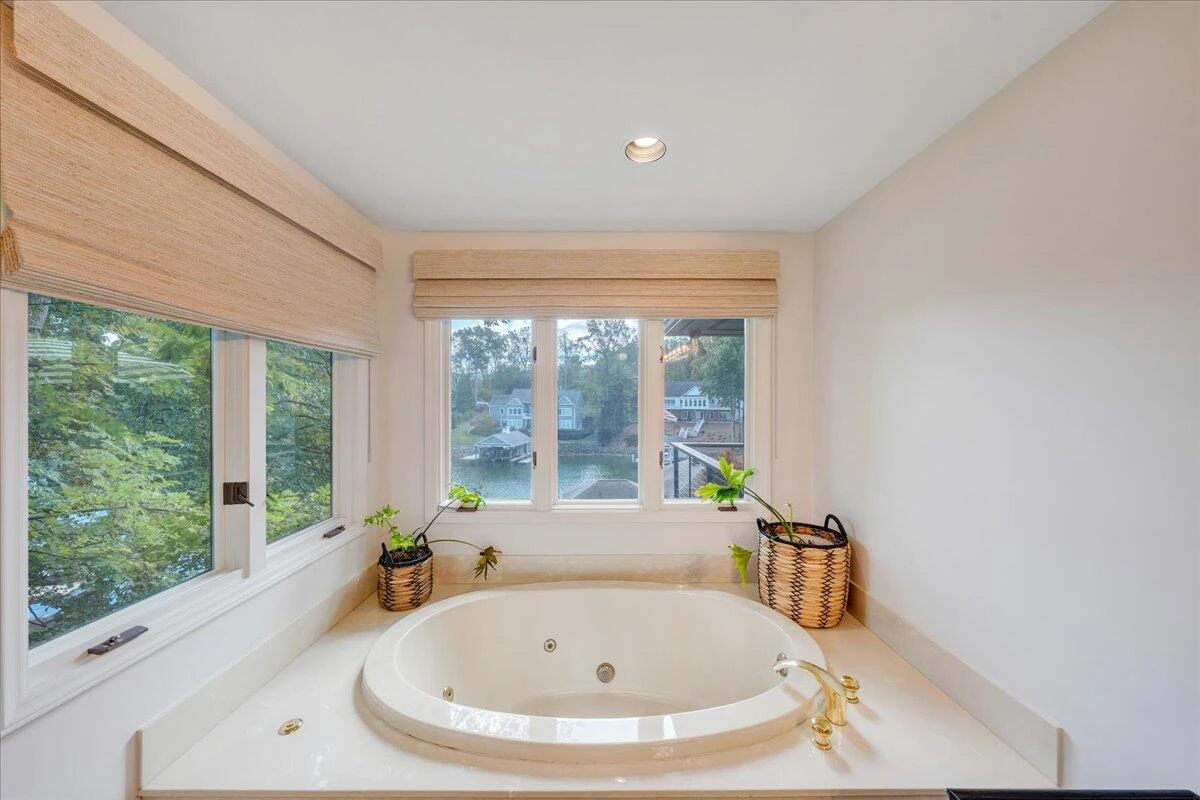 210 Upland Shores DR - Photo 36