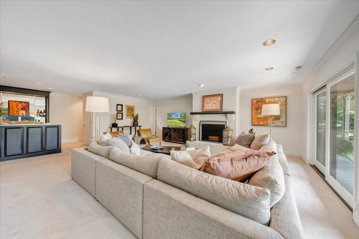 210 Upland Shores DR - Photo 45