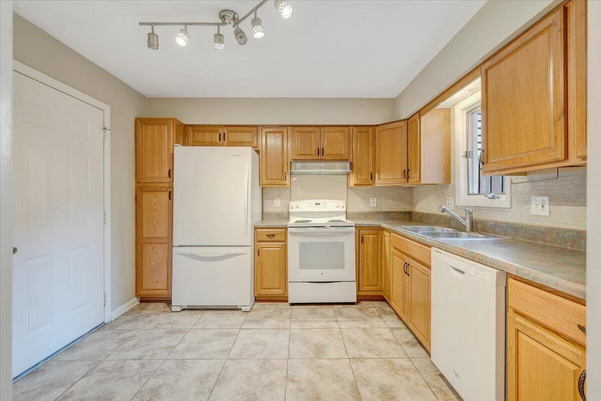 306 Windward DR #306 - Photo 12
