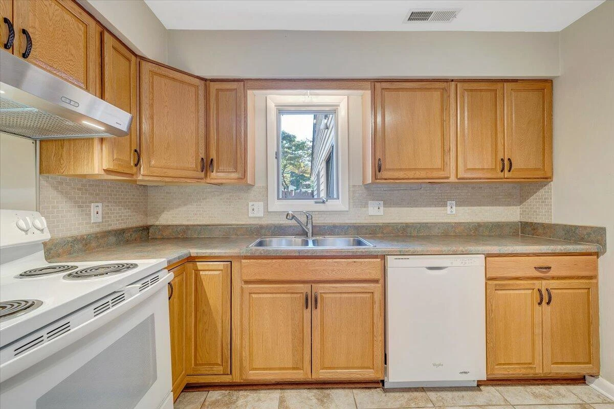 306 Windward DR #306 - Photo 15