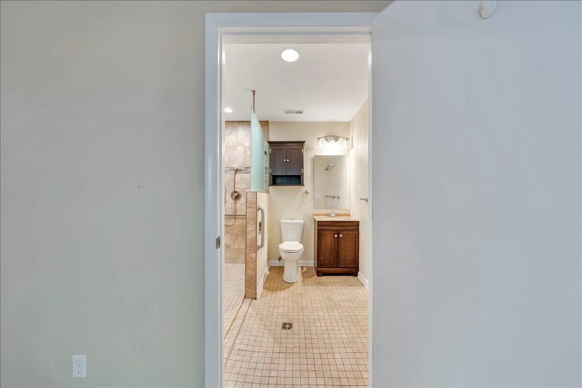 306 Windward DR #306 - Photo 22