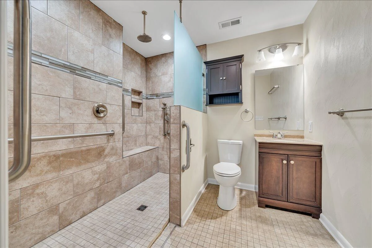 306 Windward DR #306 - Photo 24