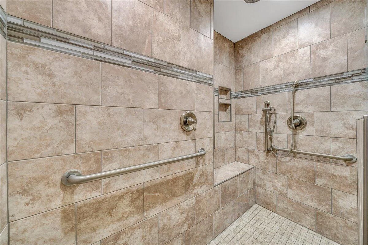 306 Windward DR #306 - Photo 26